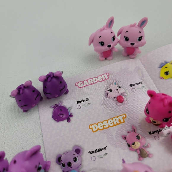 Hatchimals Best Friends Travel Pack Hatchy Suitcase Platinum Pal Exclusives - Picture 6 of 16